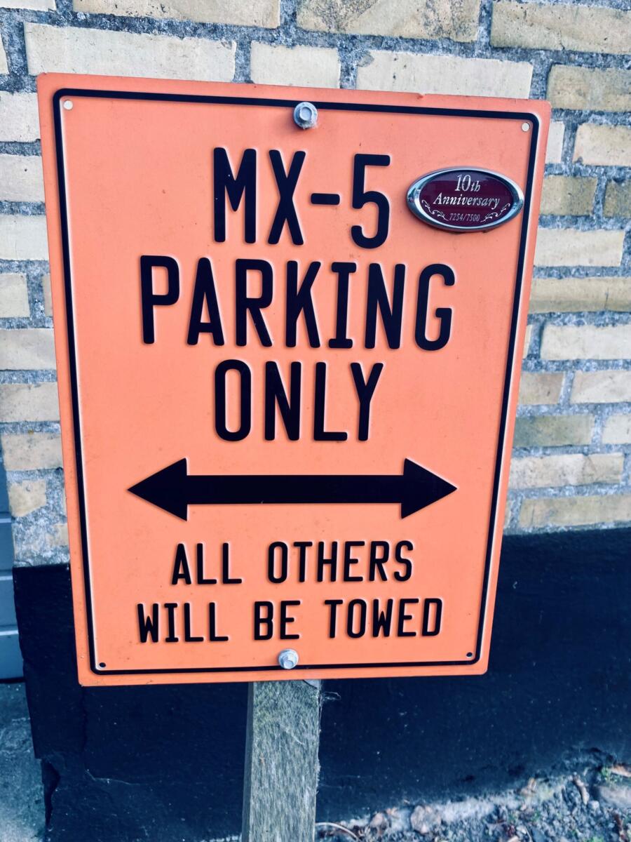 mx5 parking